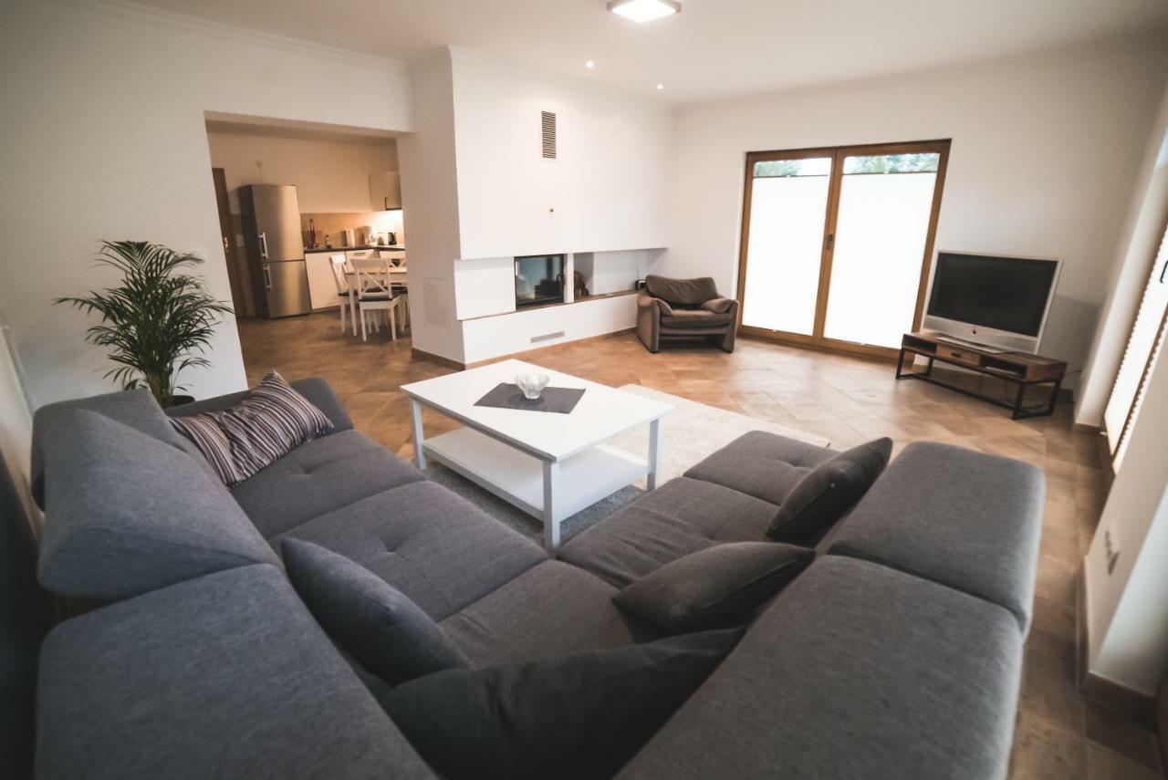 Ferienwohnung Am Aubach شفيرين المظهر الخارجي الصورة